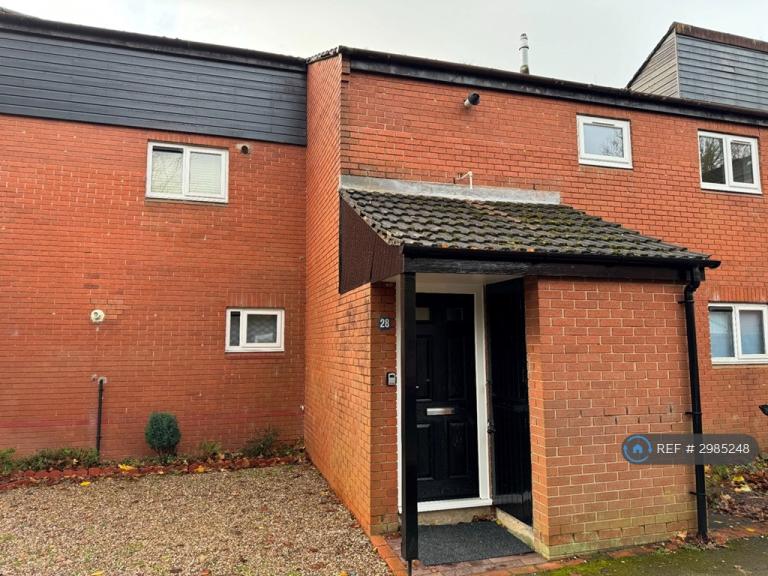 Flat Acrefield in Chorley