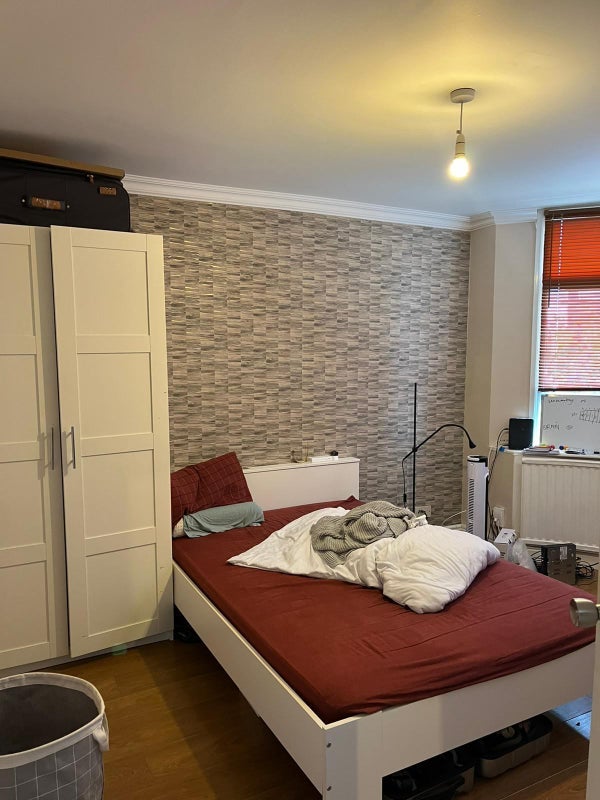 Room Salisbury Street in Nottingham
