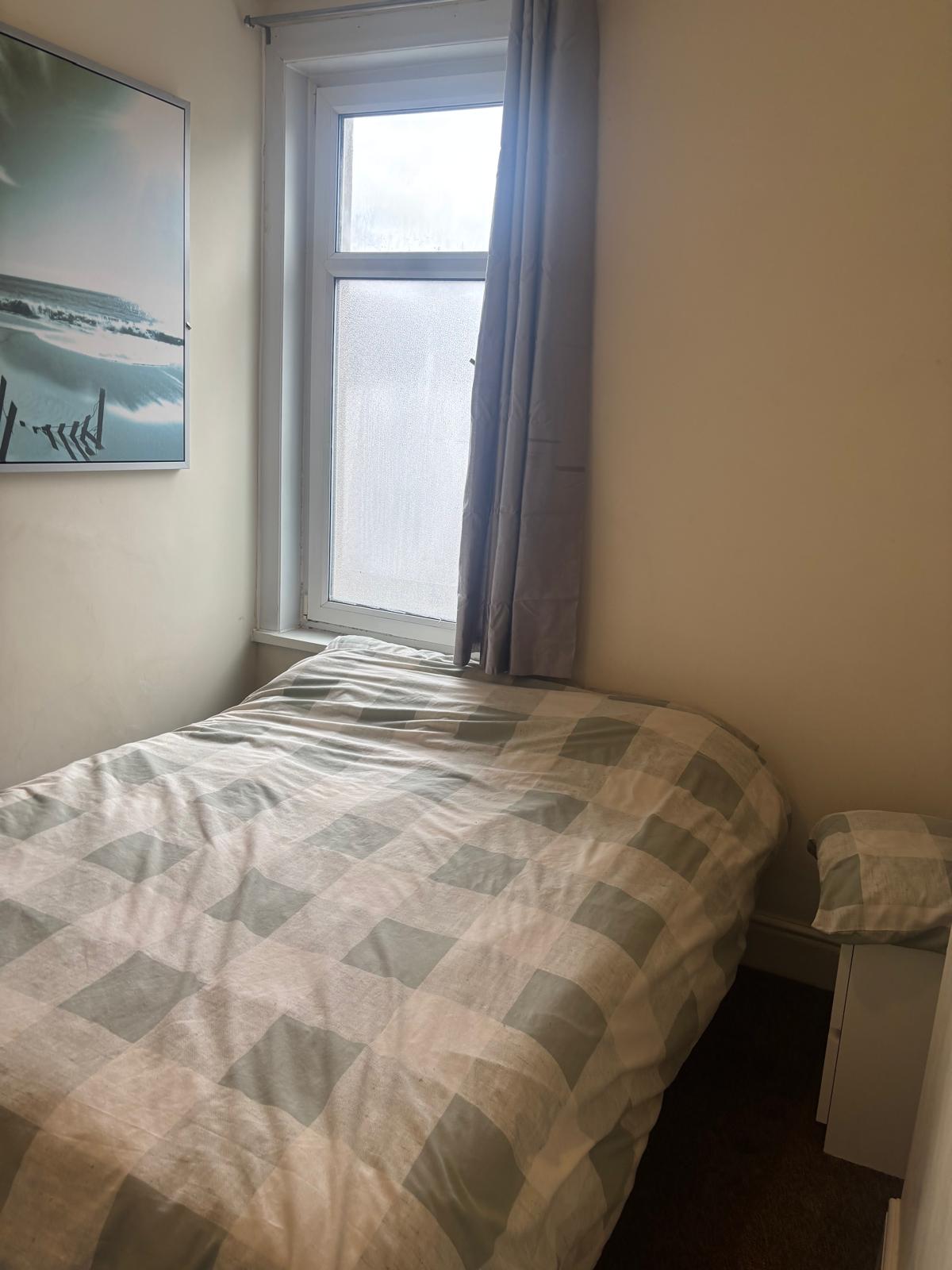 Room Barrack Hill in Newport