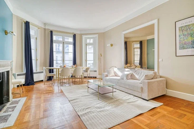 Appartement Rue de la Pompe à Paris