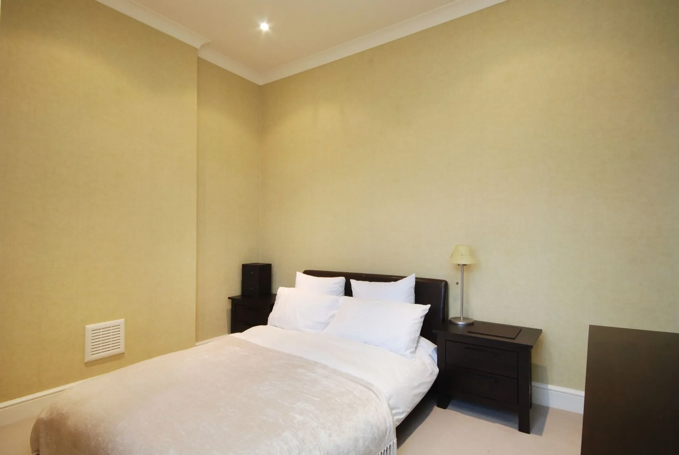 Flat Queen's Gate in Greater London