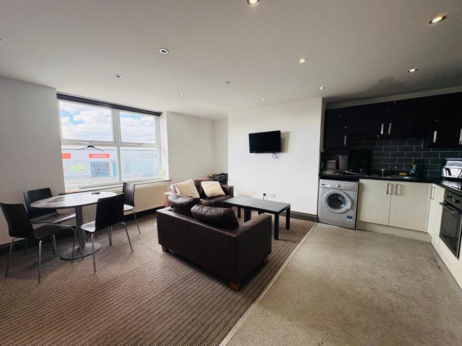 Room Roker Avenue in Sunderland