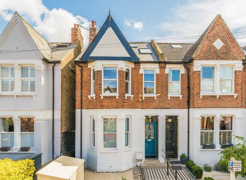 House Staten Gardens in Greater London