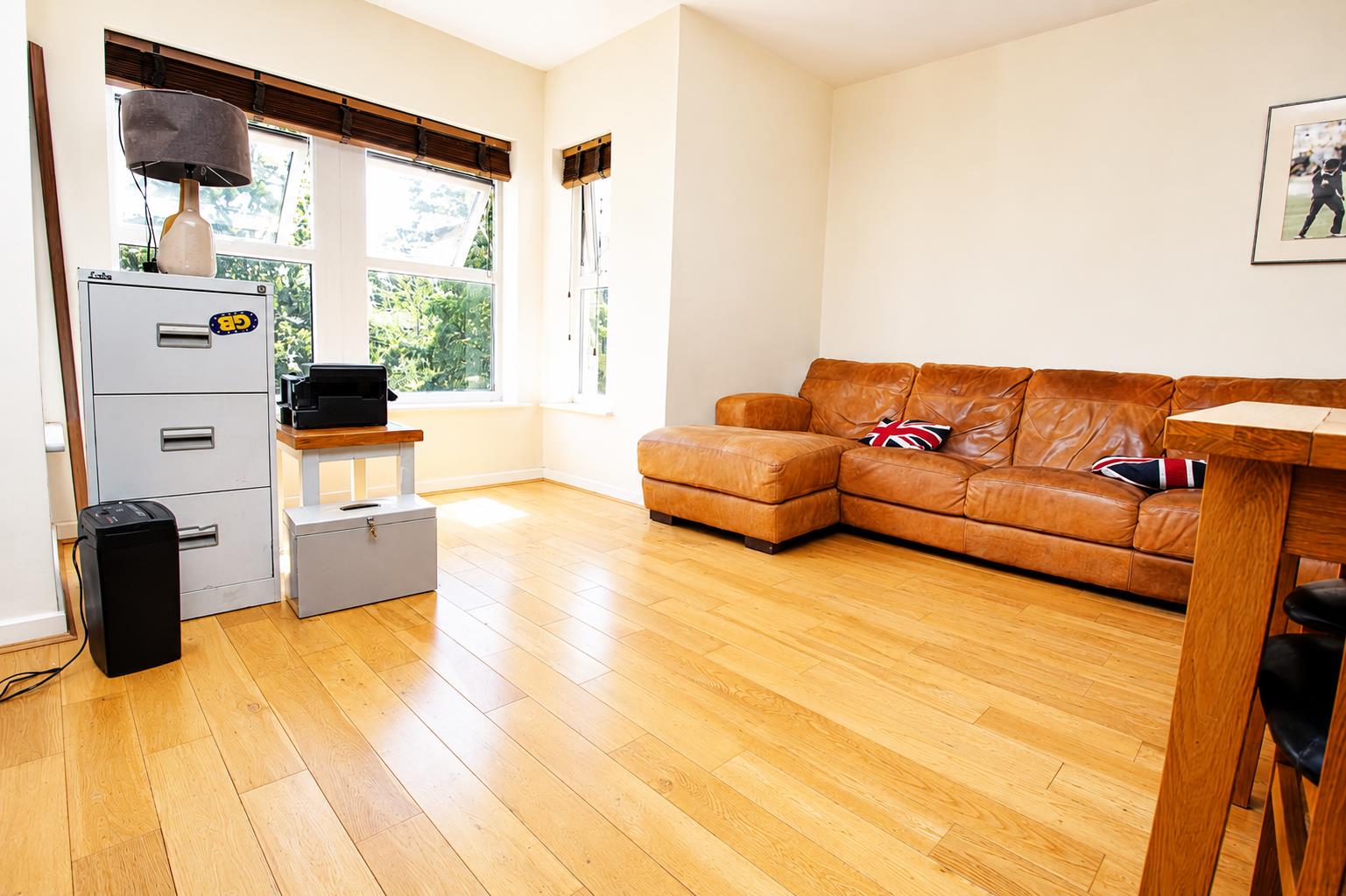 Flat Adrian Close in Dacorum