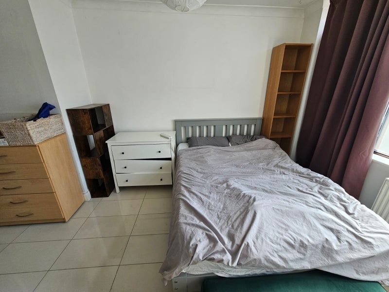 Room Albion Road in Greater London