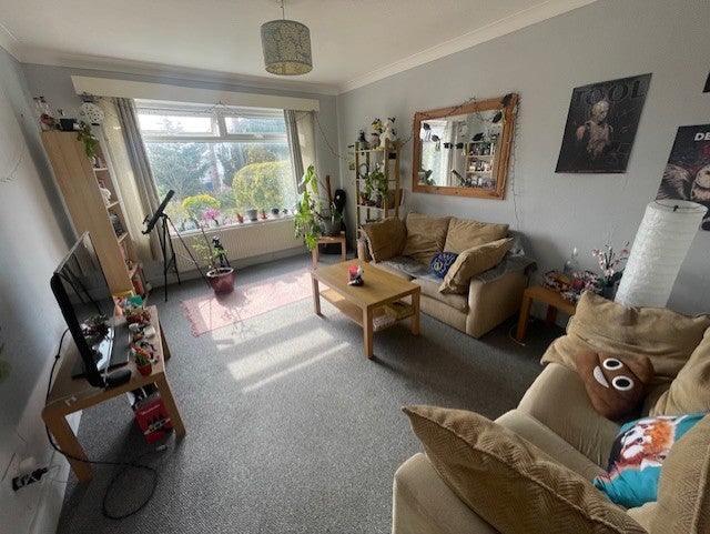 Flat Ash Road in Leeds