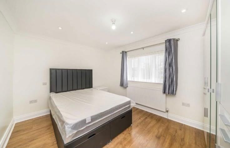 Room Gospatrick Road in Greater London