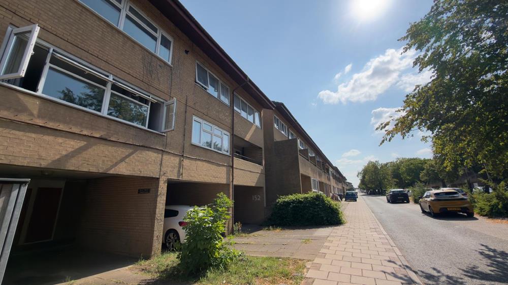 Flat Ramsons Avenue in Milton Keynes