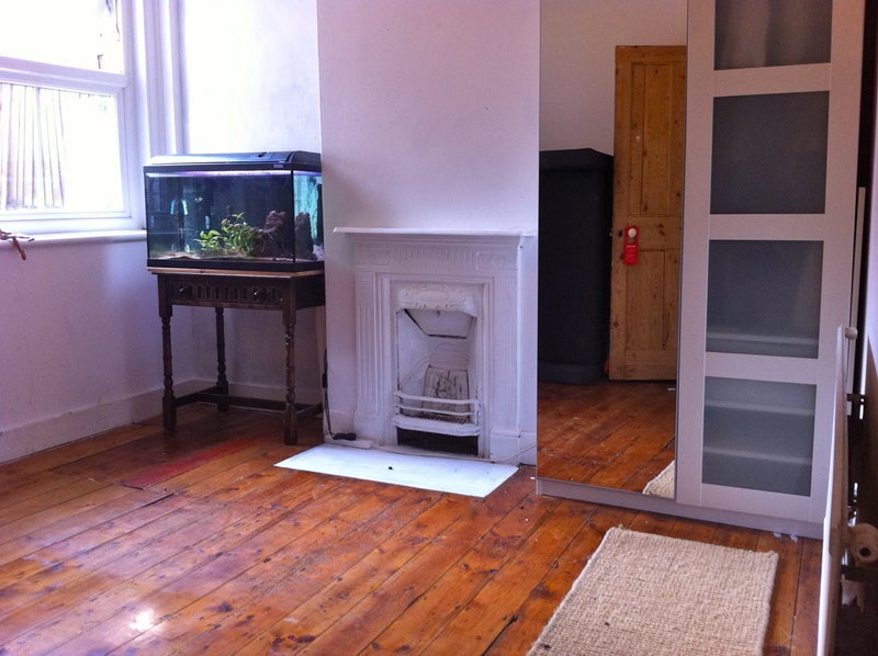 Room Gipsy Road in Greater London
