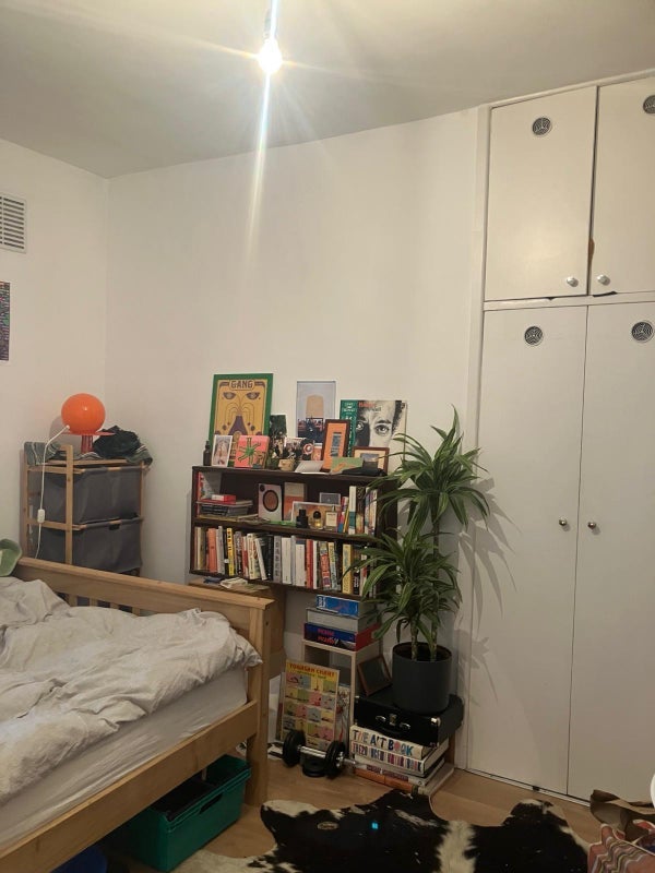Room Aske Street in Greater London