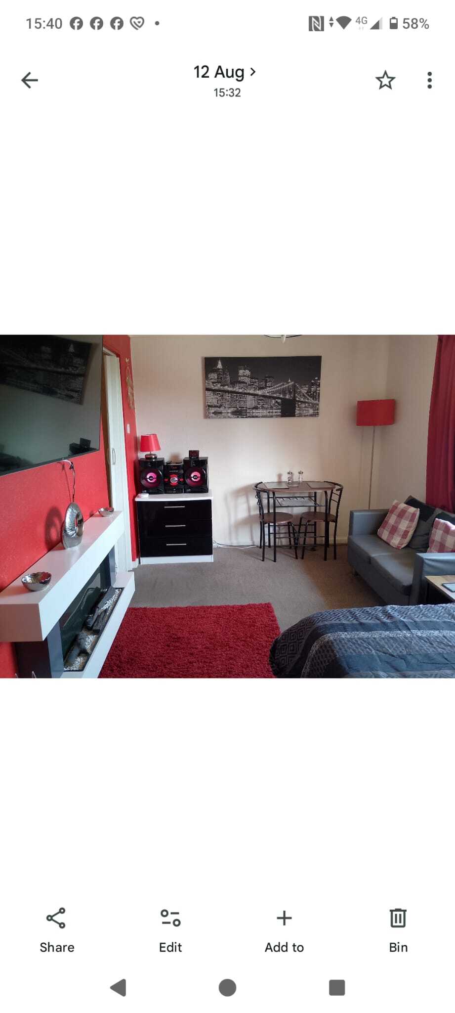 Flat Melton Avenue in Leeds