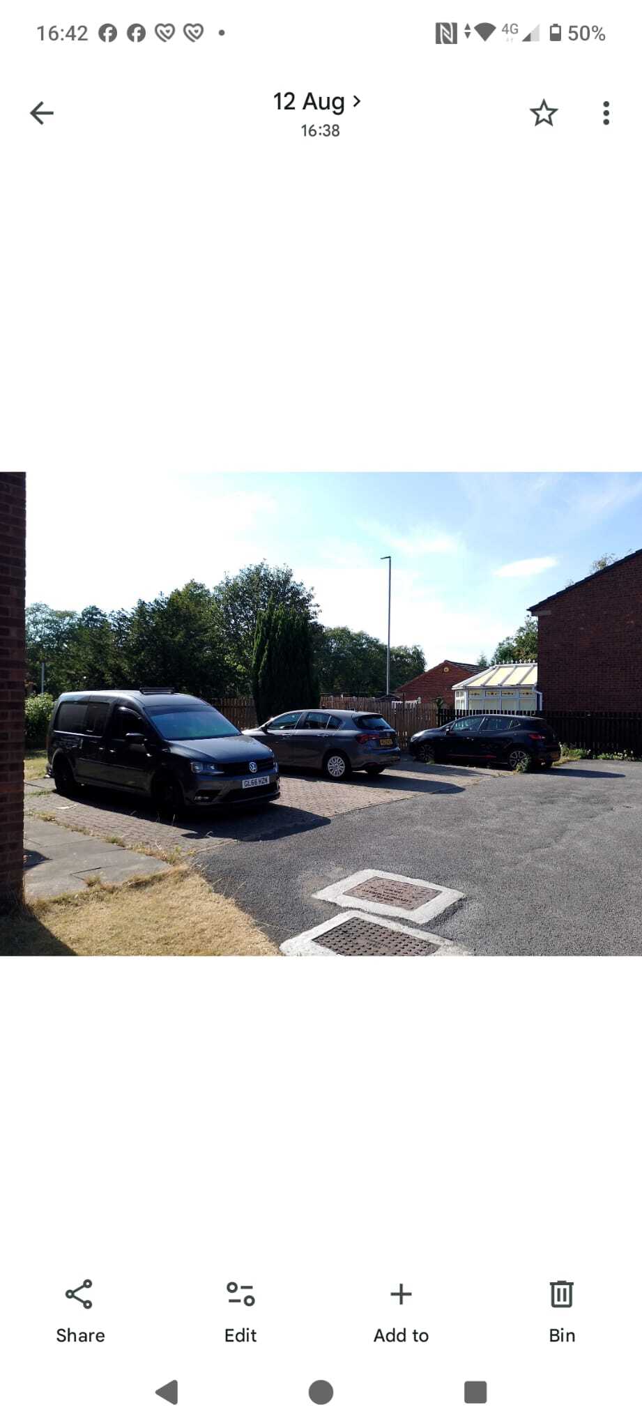 Flat Melton Avenue in Leeds
