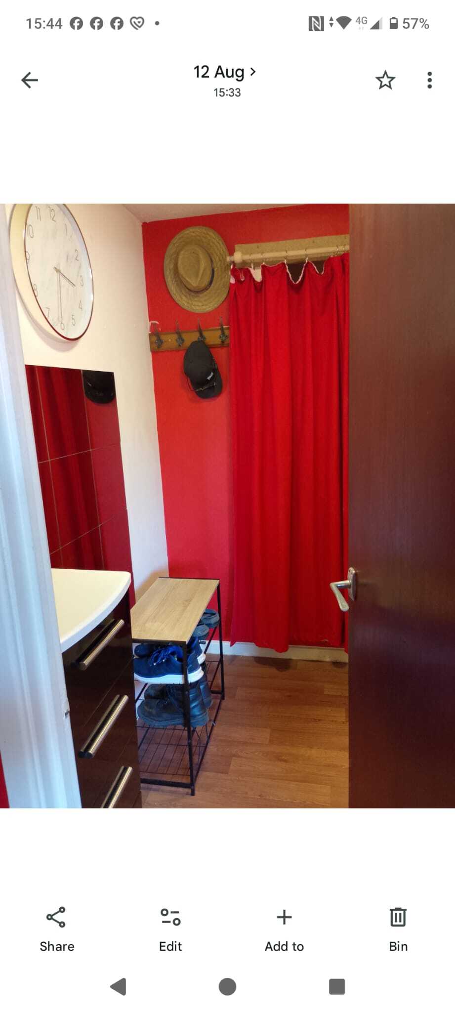 Flat Melton Avenue in Leeds