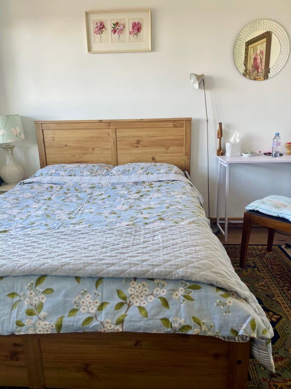 Room Peldon Court in Greater London