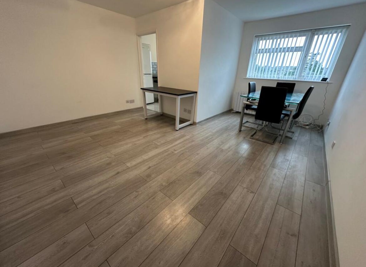 Flat Chideock Close in Poole