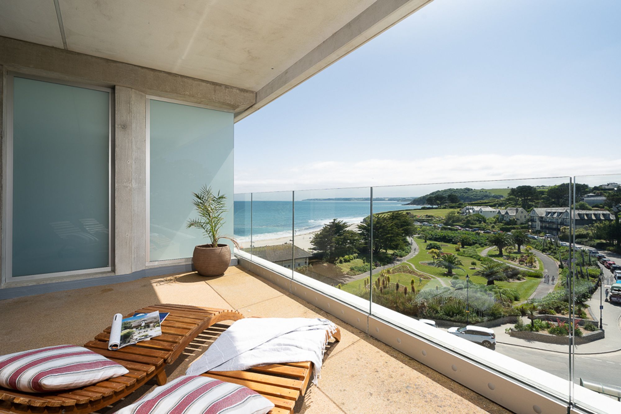 Flat Stracey Road in Falmouth
