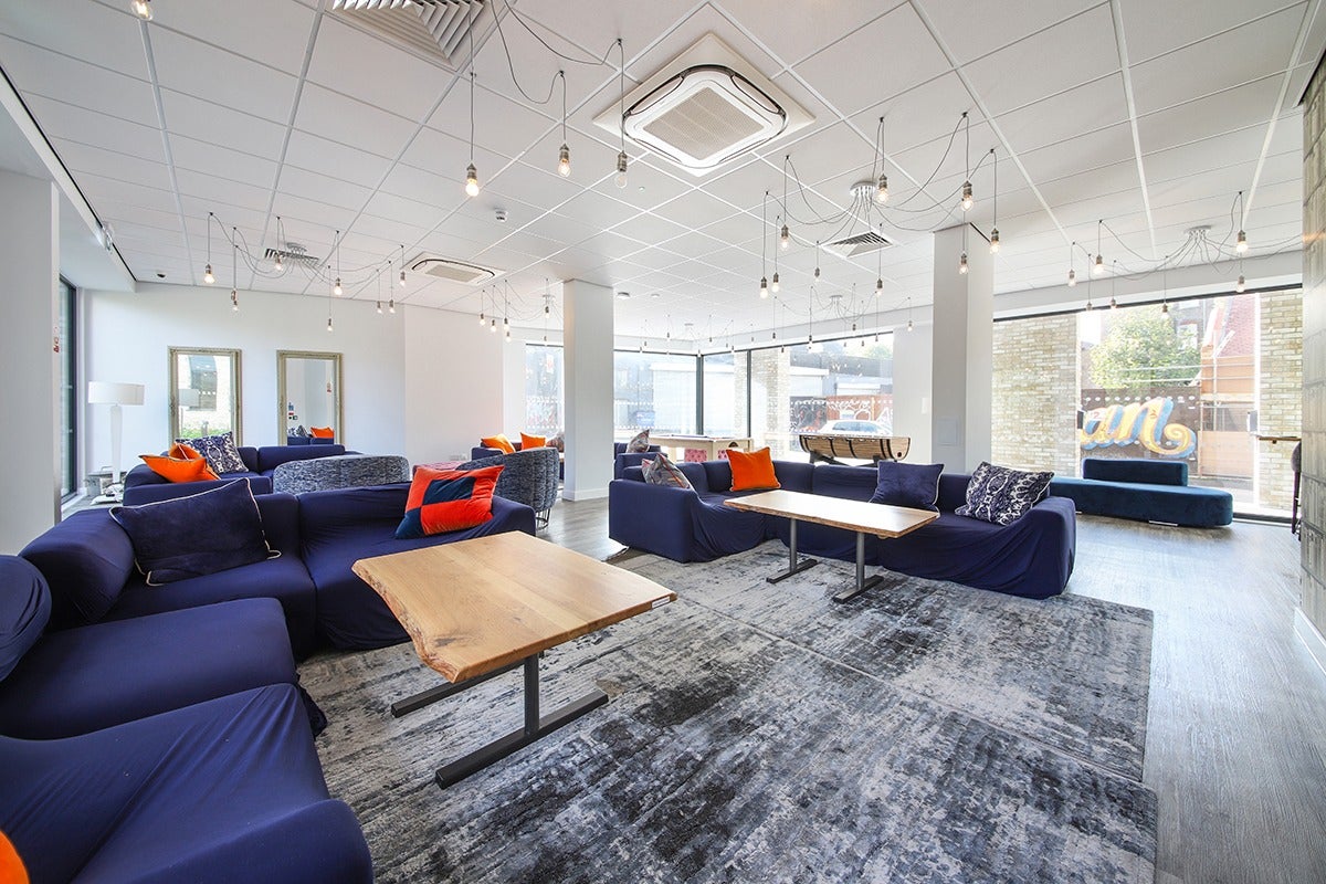 Flat Mercy Terrace in Greater London