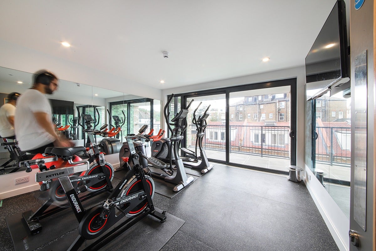 Flat Mercy Terrace in Greater London