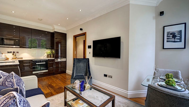 Flat Kensington Gardens Square in City of Westminster