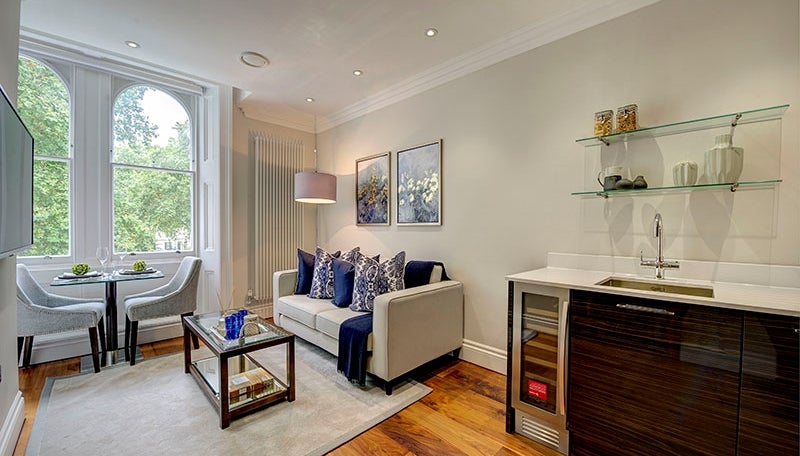 Flat Kensington Gardens Square in City of Westminster