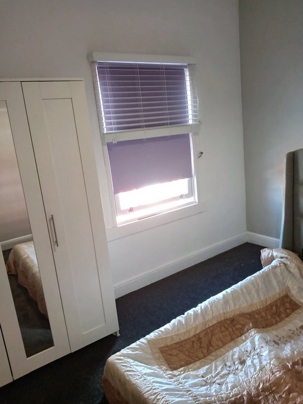 Room Peake Street in Newcastle-under-Lyme