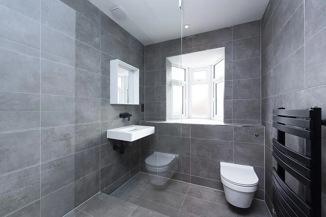 Flat Heathfield Gardens in Greater London