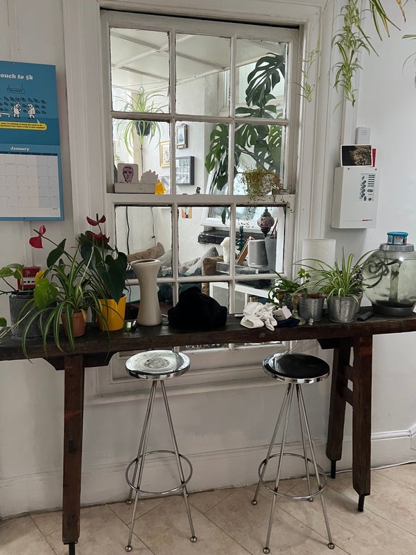 Room Stoke Newington High Street in Greater London