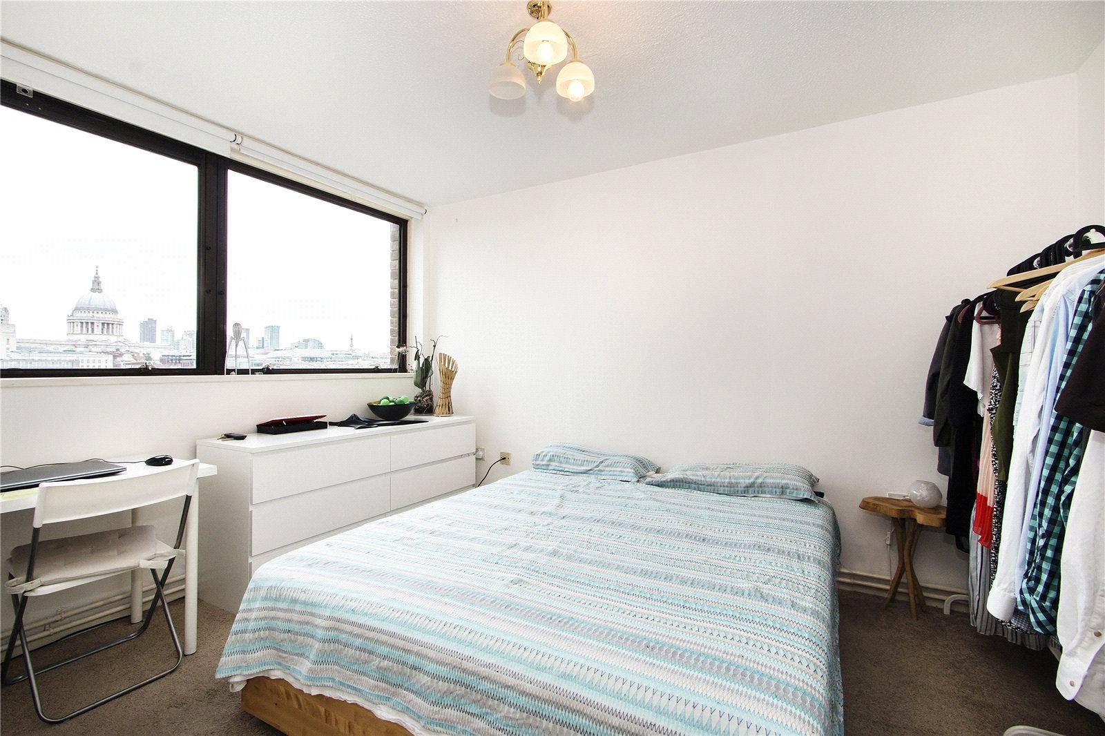 Flat Hopton Street in Greater London