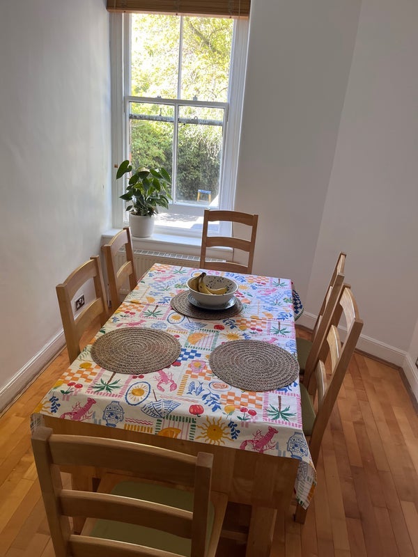 Room Biddulph Road in City of Westminster
