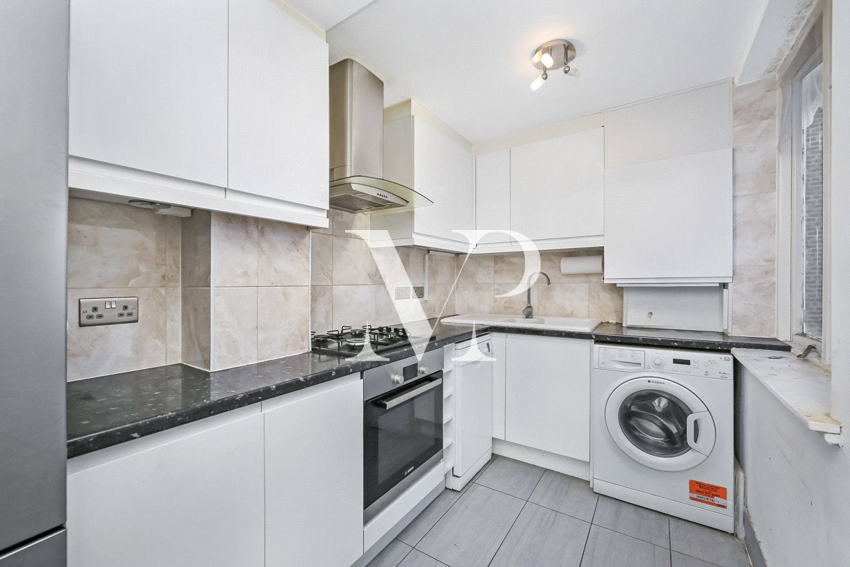 Flat Westbourne Grove in City of Westminster