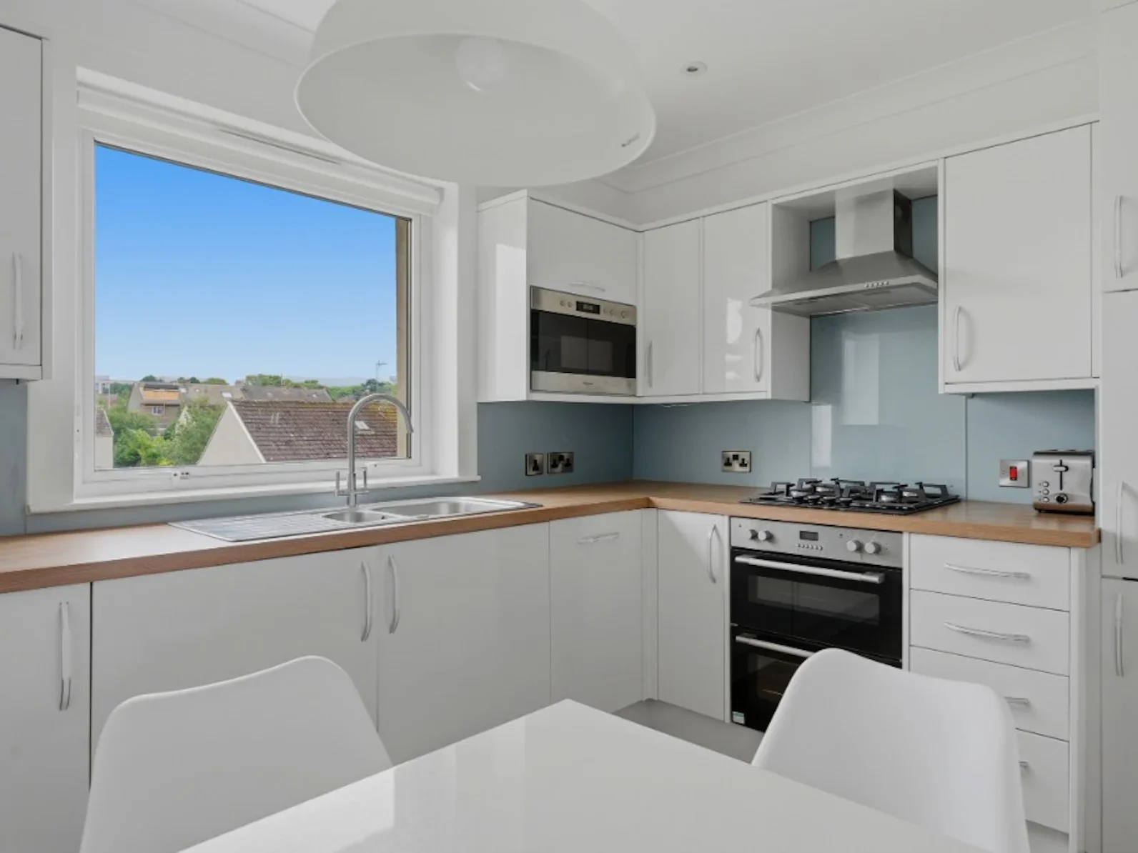 Flat Rankin Avenue in City of Edinburgh