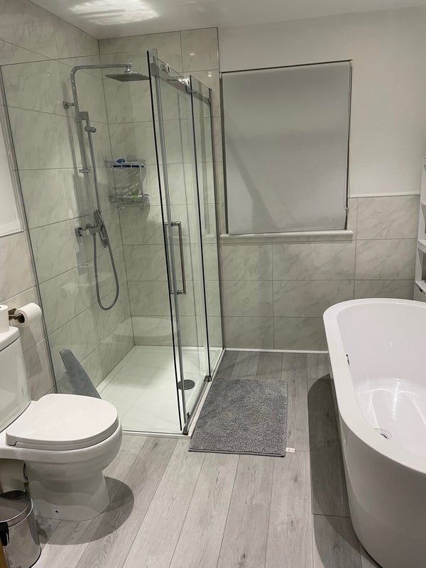 Room Brisbane Avenue in Greater London