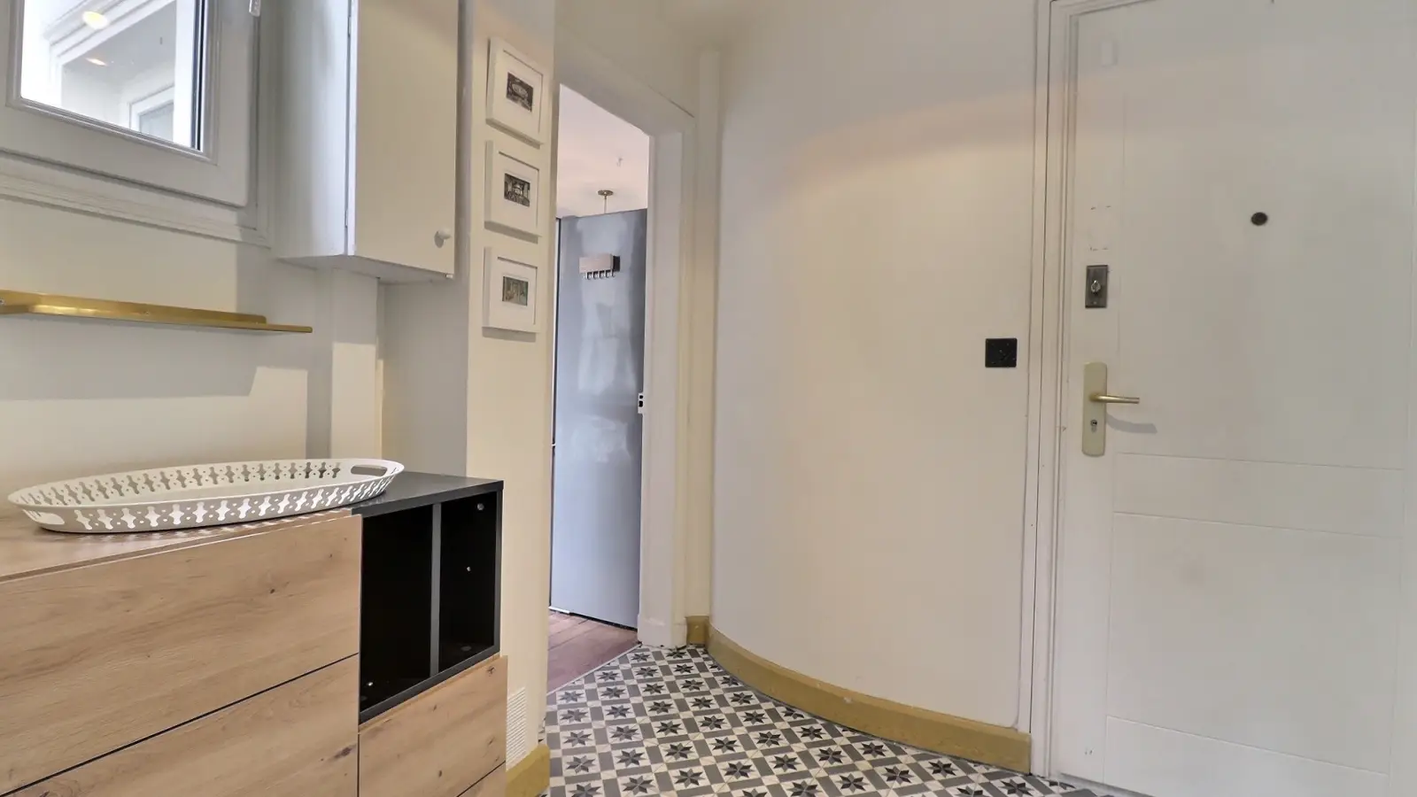 Flat Rue Notre-Dame-de-Nazareth in Paris