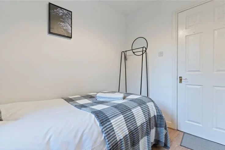 House Oxley Close in Greater London