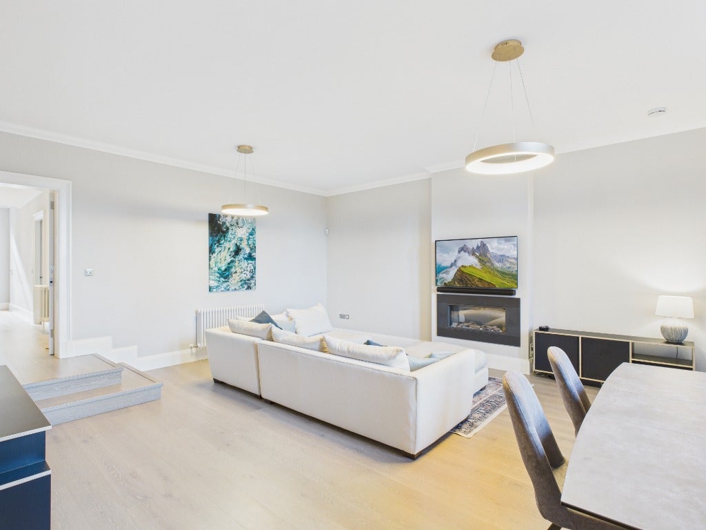 Flat Randolph Crescent in City of Edinburgh