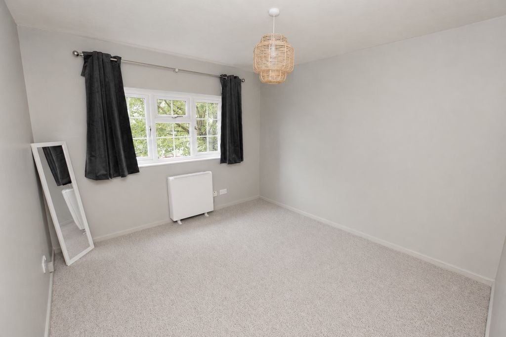 Flat Chiltern Close in Maidstone