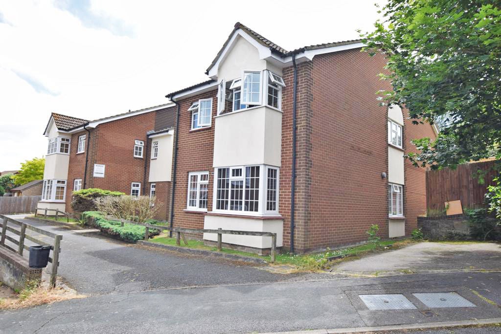 Flat Chiltern Close in Maidstone