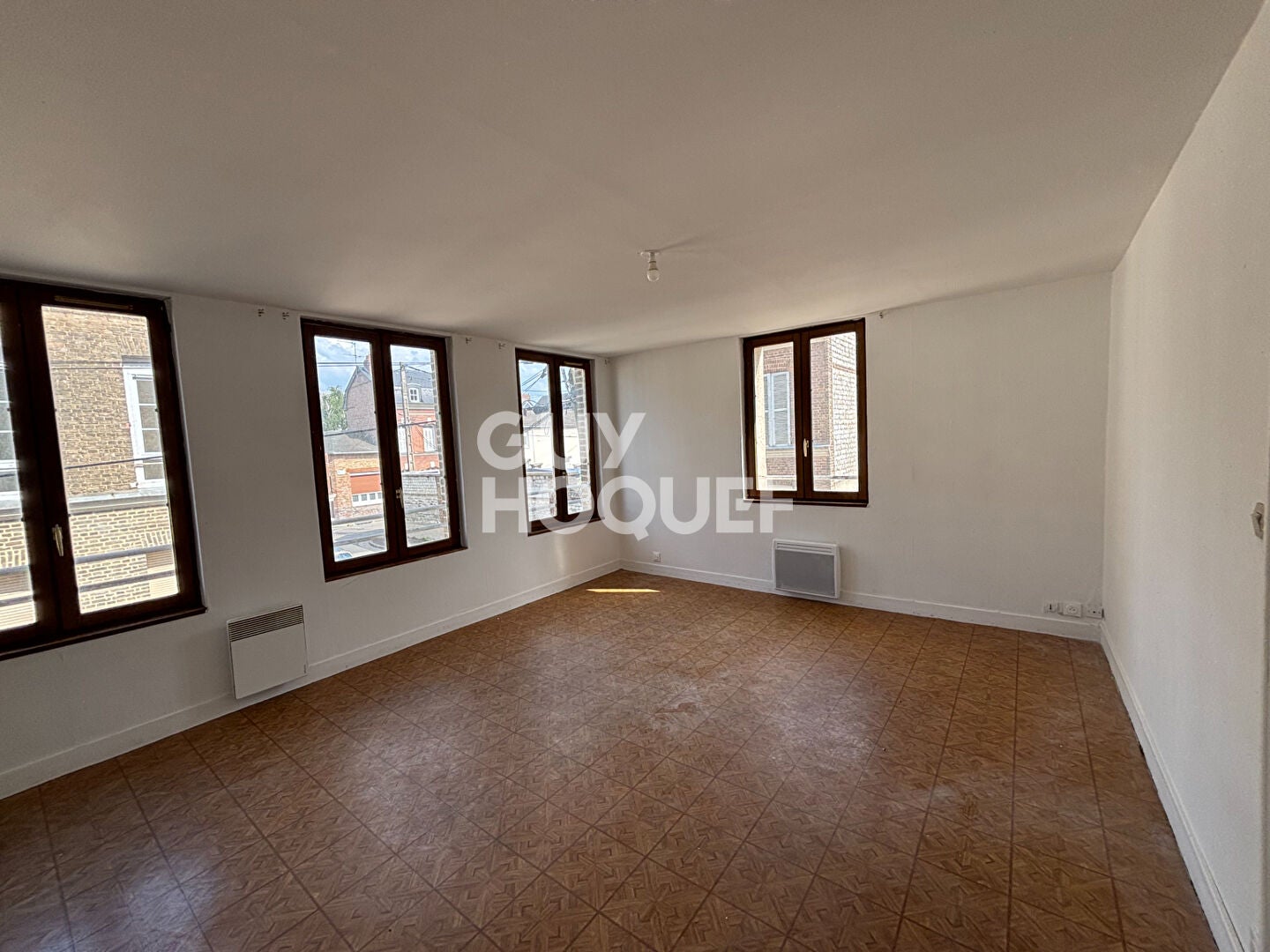 Flat Résidence Galilée in Caudebec-lès-Elbeuf