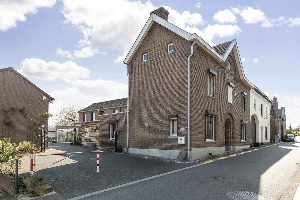 Huis Hobbelrade 105 in Spaubeek