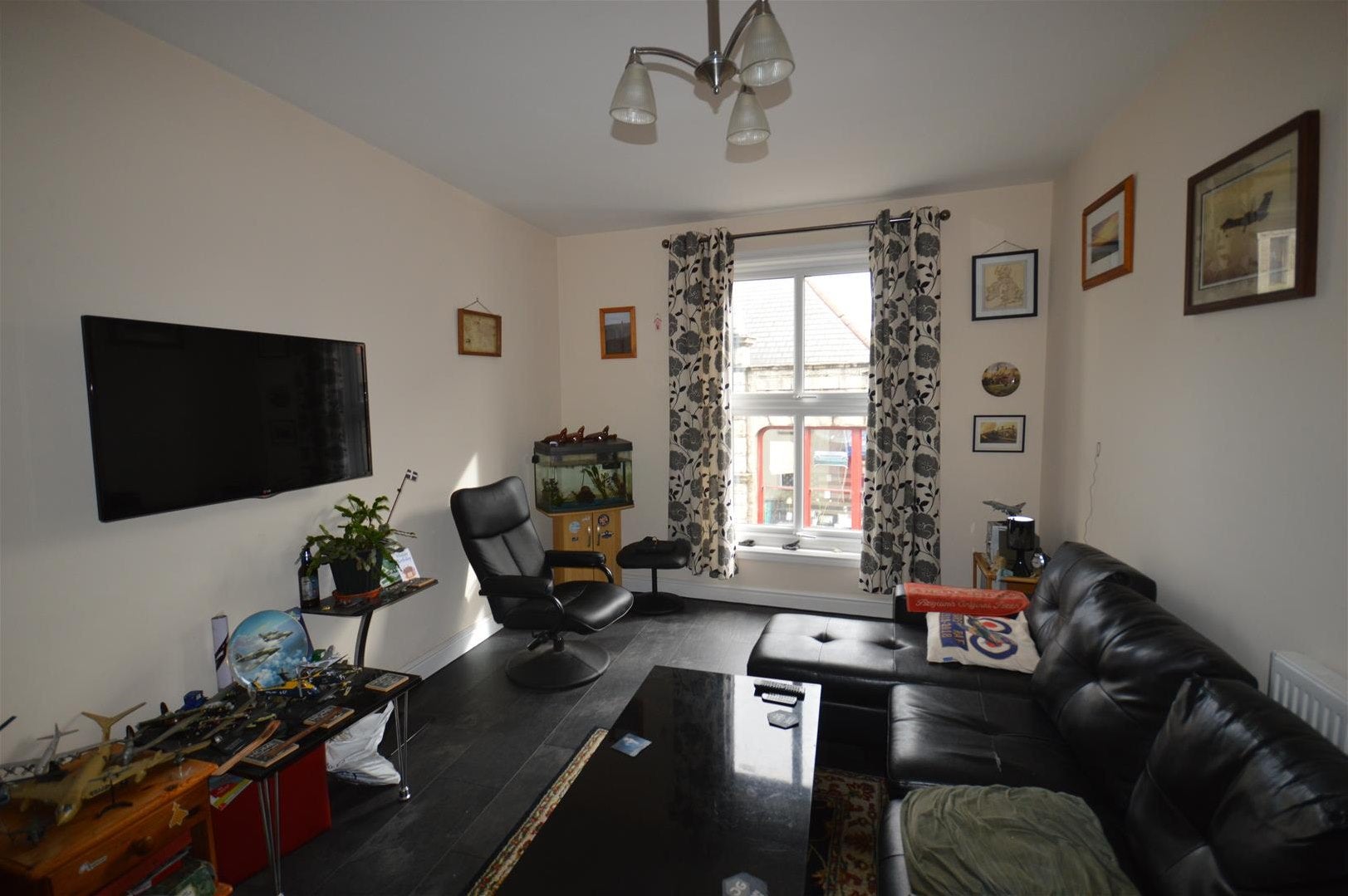 Room Pendarves Street in Camborne