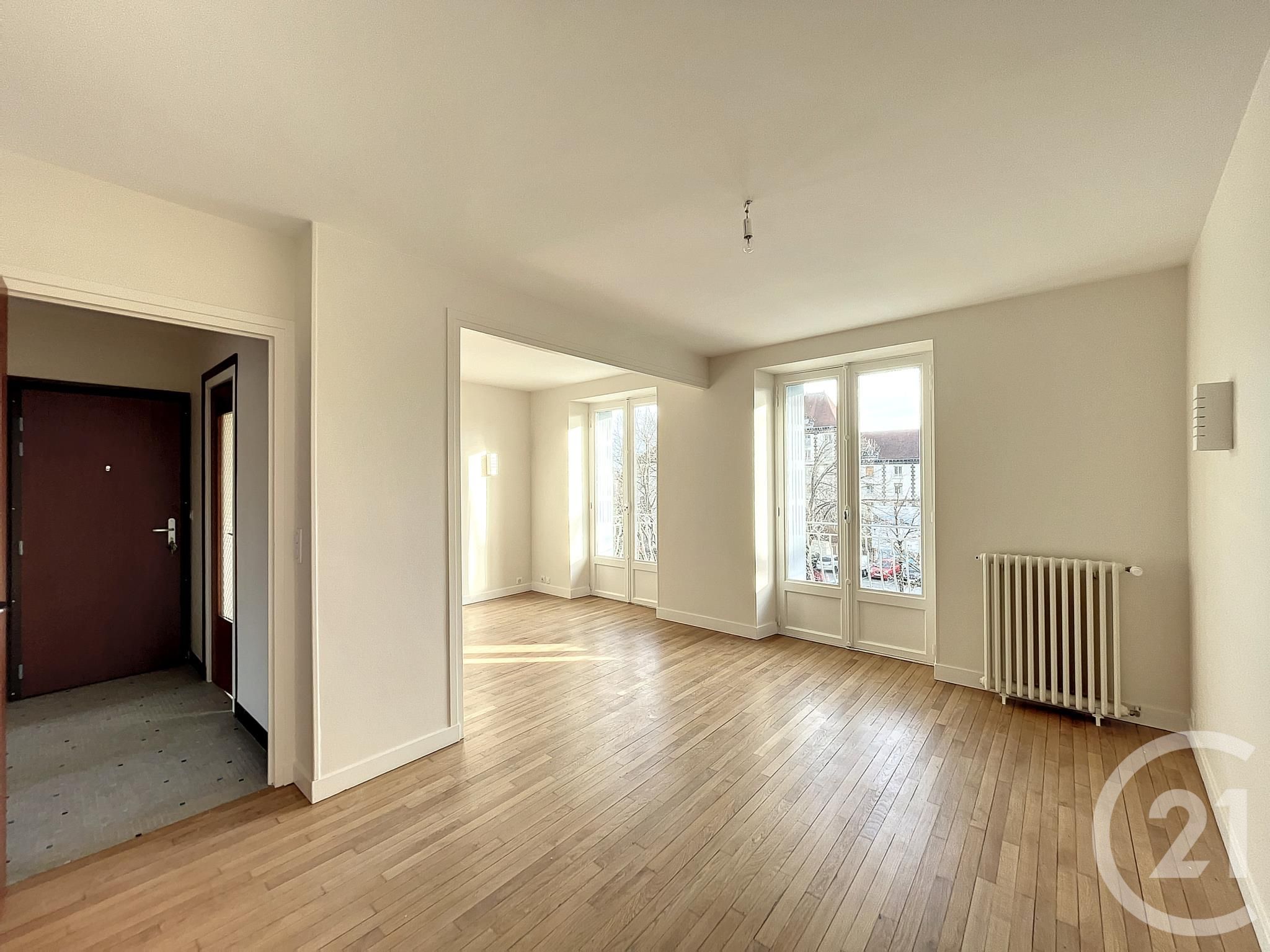 Appartement Place Jean-Baptiste Laurent à Riom