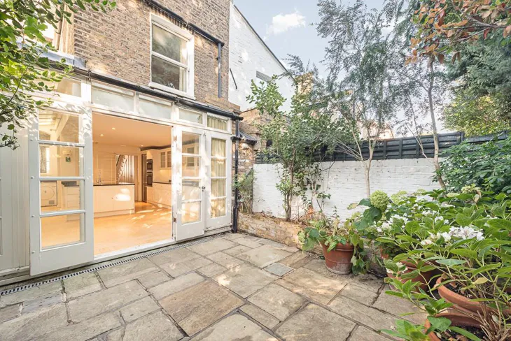 House Foskett Road in Greater London