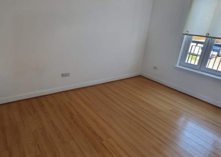 Flat Belvidere Avenue in Glasgow