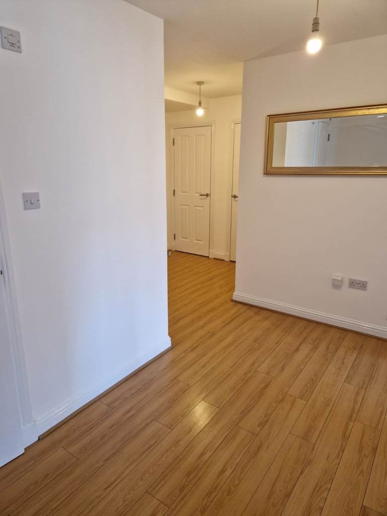 Flat Belvidere Avenue in Glasgow