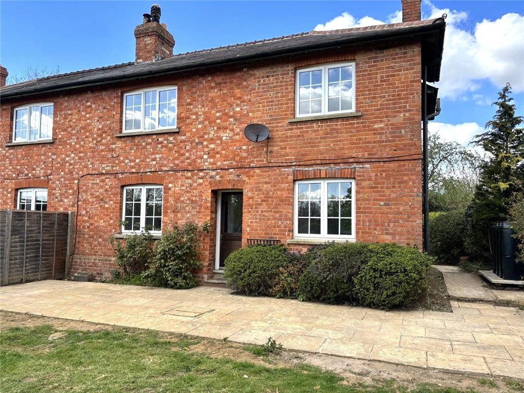 House Buckingham Road in Cherwell District