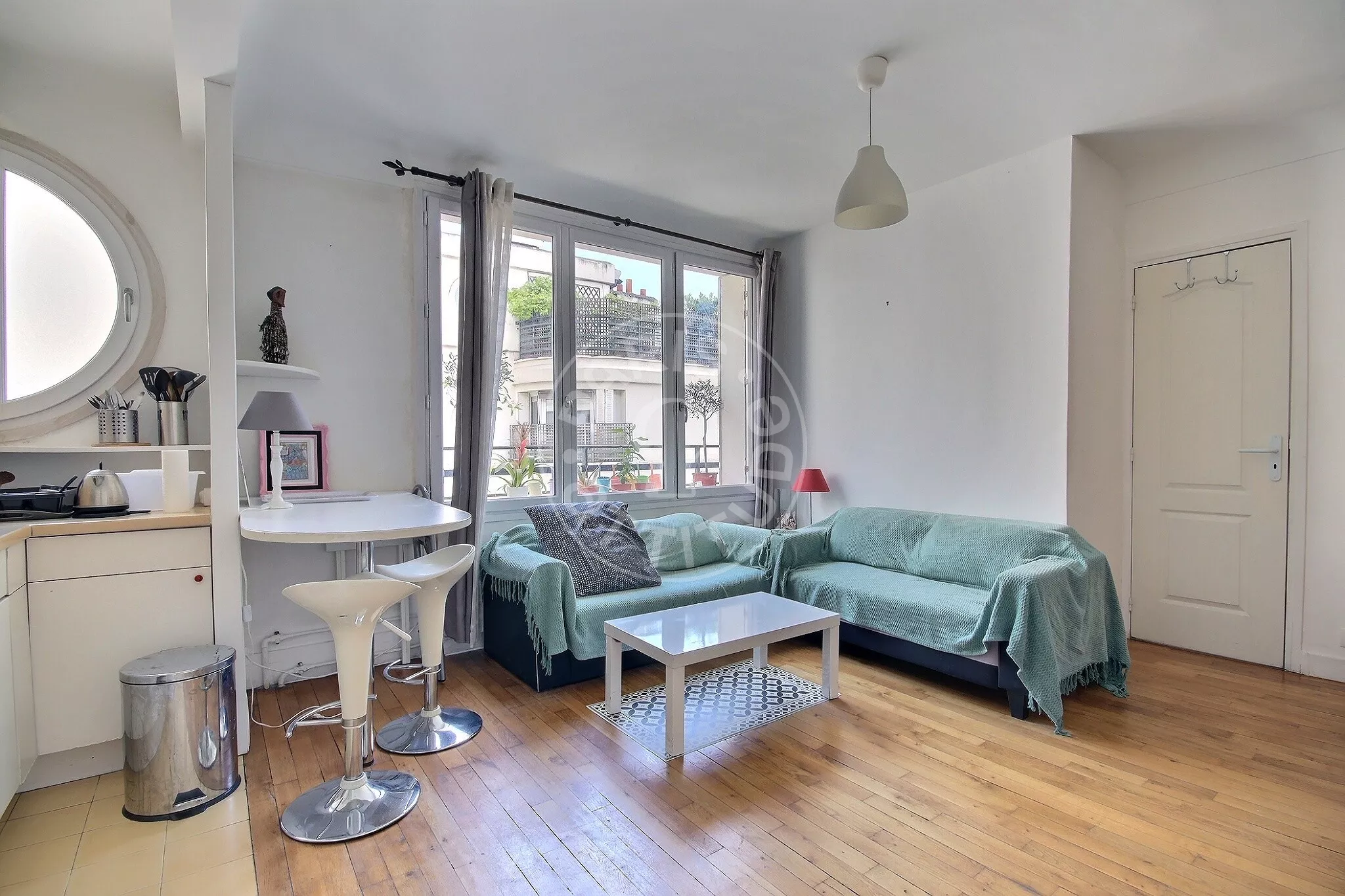 Appartement Rue de l'Étoile à Paris