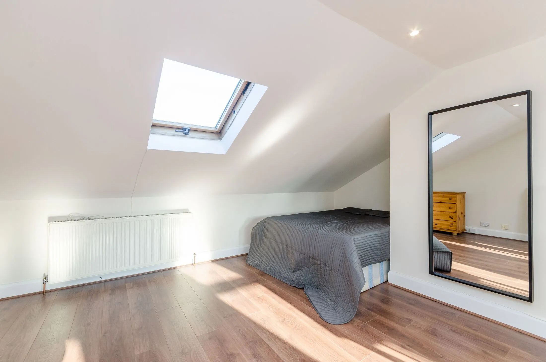 Flat Talgarth Road in Greater London