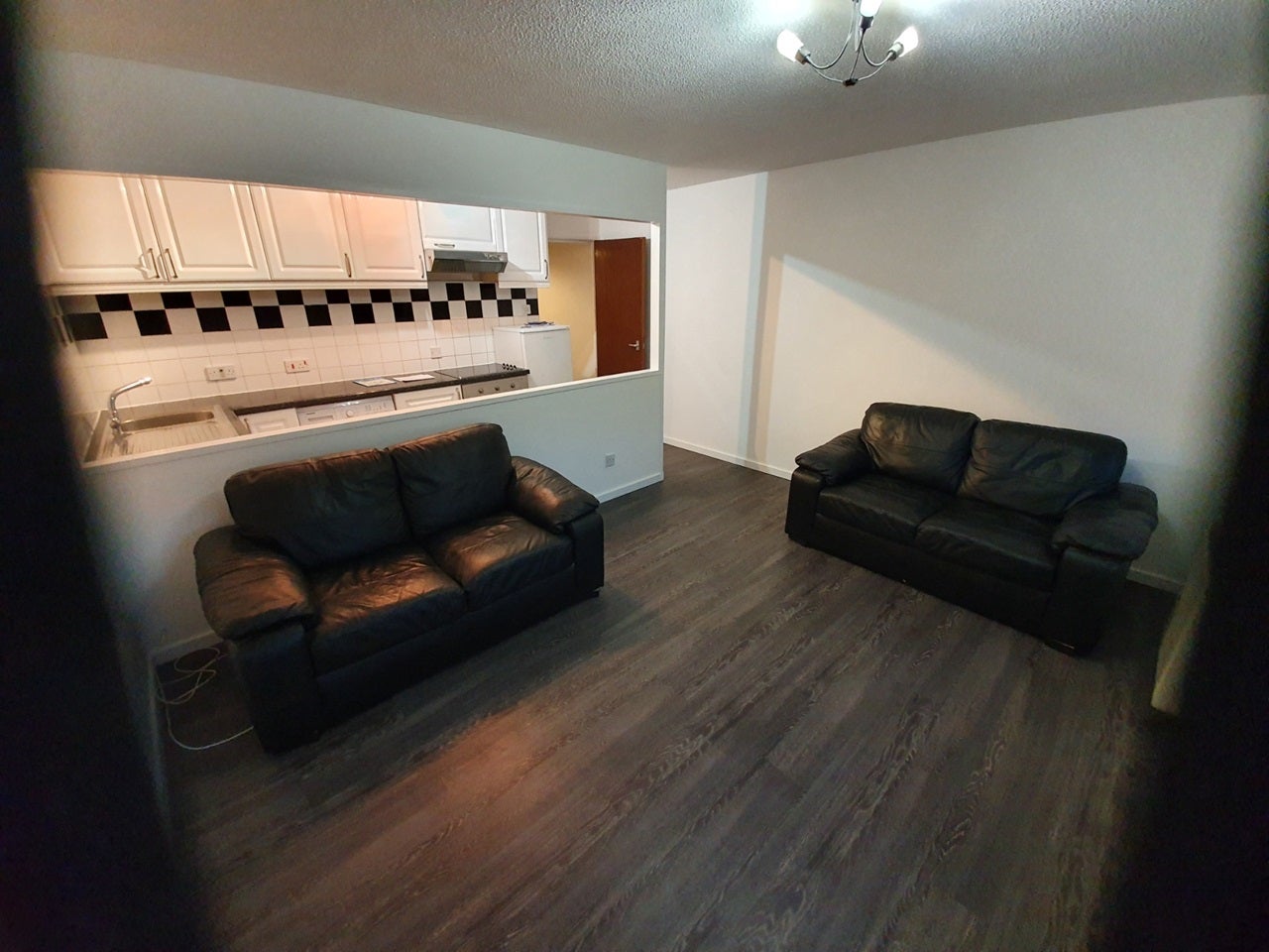 Flat Boultwood Road in Greater London
