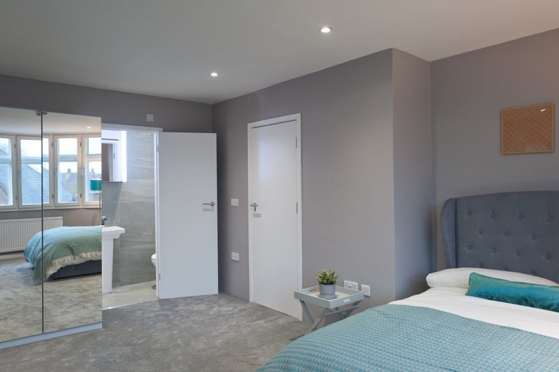 Room Old Oak Road in Greater London