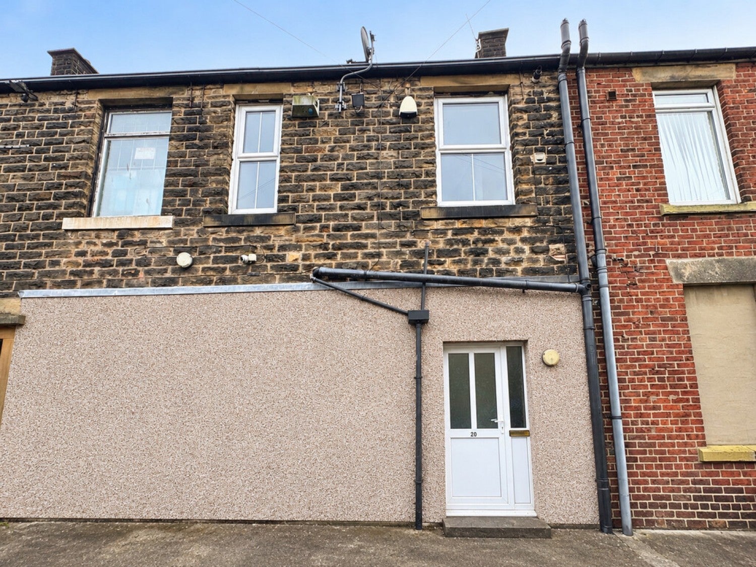 Flat Regent Street in Littleborough